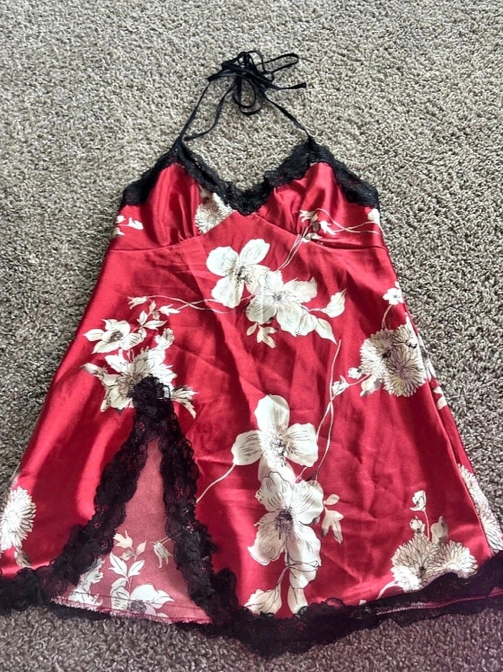 Floral Lace Chemise in Red & Black Size Large